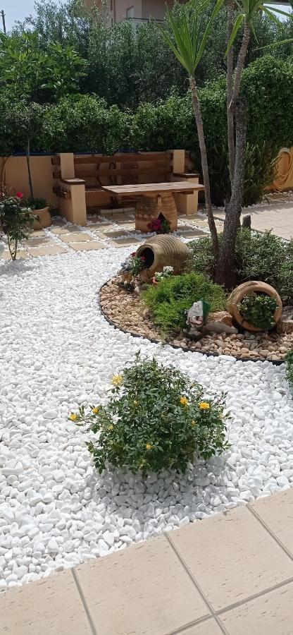 Antony Home Κουνουπιδιανά Εξωτερικό φωτογραφία